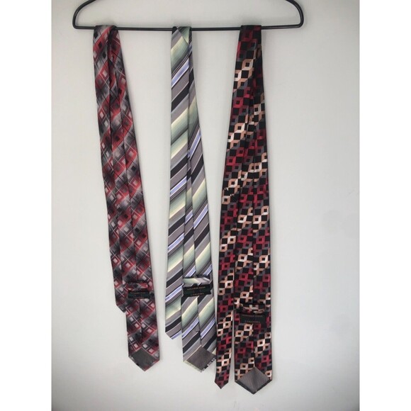 Alexander Julian Colours Tie Lot Bundle Red Green - Picture 3 of 4